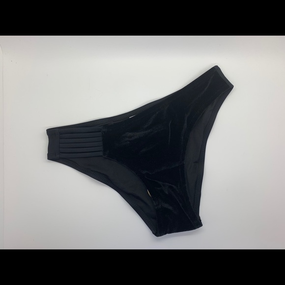 Two piece black velvet bikini set, Size M - Picture 3 of 10